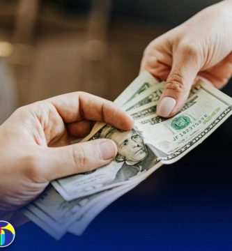 Dólar continúa a la baja en RD y se mantiene por debajo de RD$60