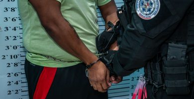 Un dominicano es entregado a Estados Unidos por narcotráfico