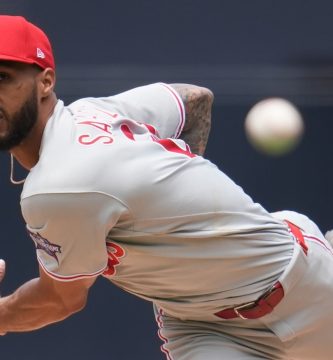 Cristopher Sánchez extiende dominio histórico y fortalece candidatura al Cy Young