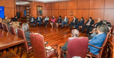 Poder Judicial acuerda con Hacienda indexación salarial de hasta 50%