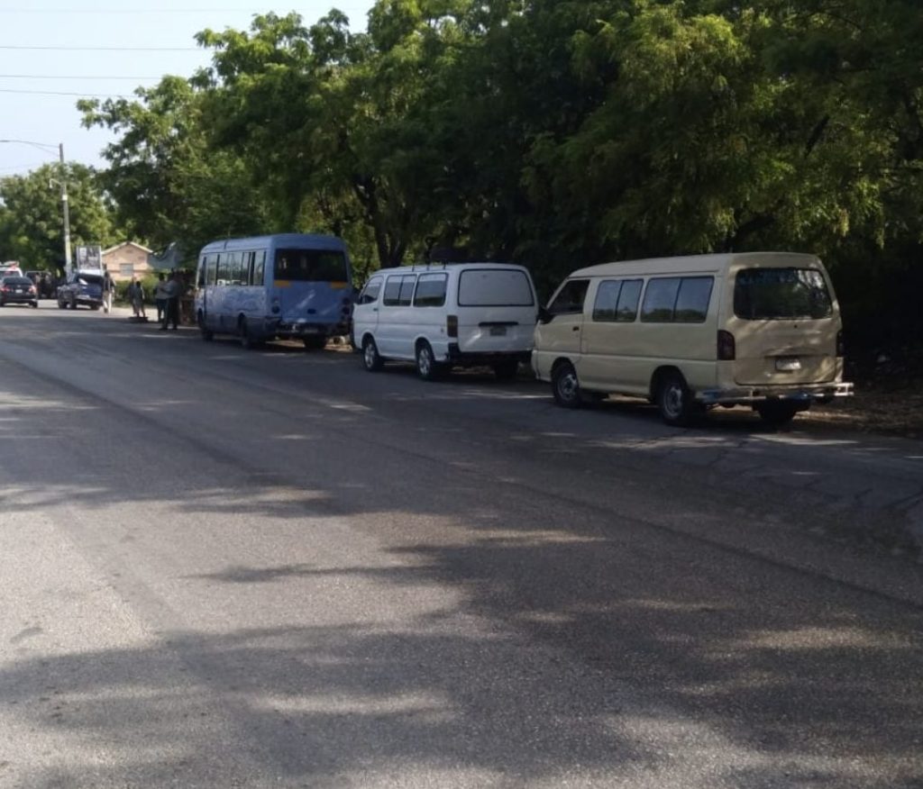 Exigen reducir velocidad en ruta Neyba–Barahona por accidentes