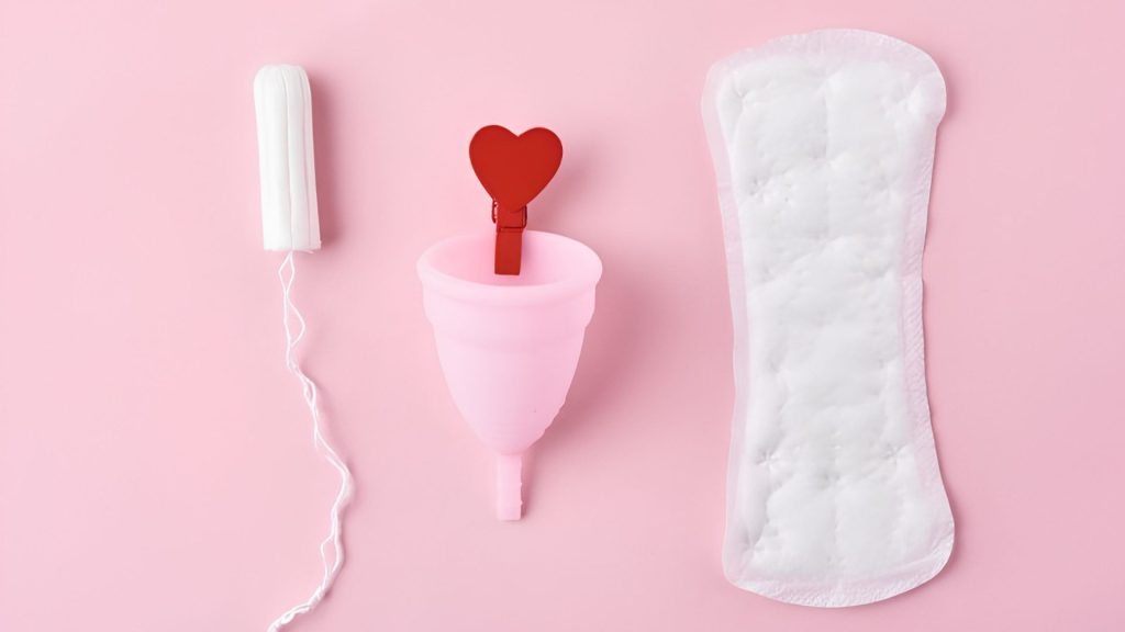 20 % de las adolescentes no asiste a clase por falta de toallas sanitarias en RD