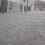 VIDEO: Lluvias provocan inundaciones en Santiago Rodríguez: Indomet prevé disminución gradual de aguaceros