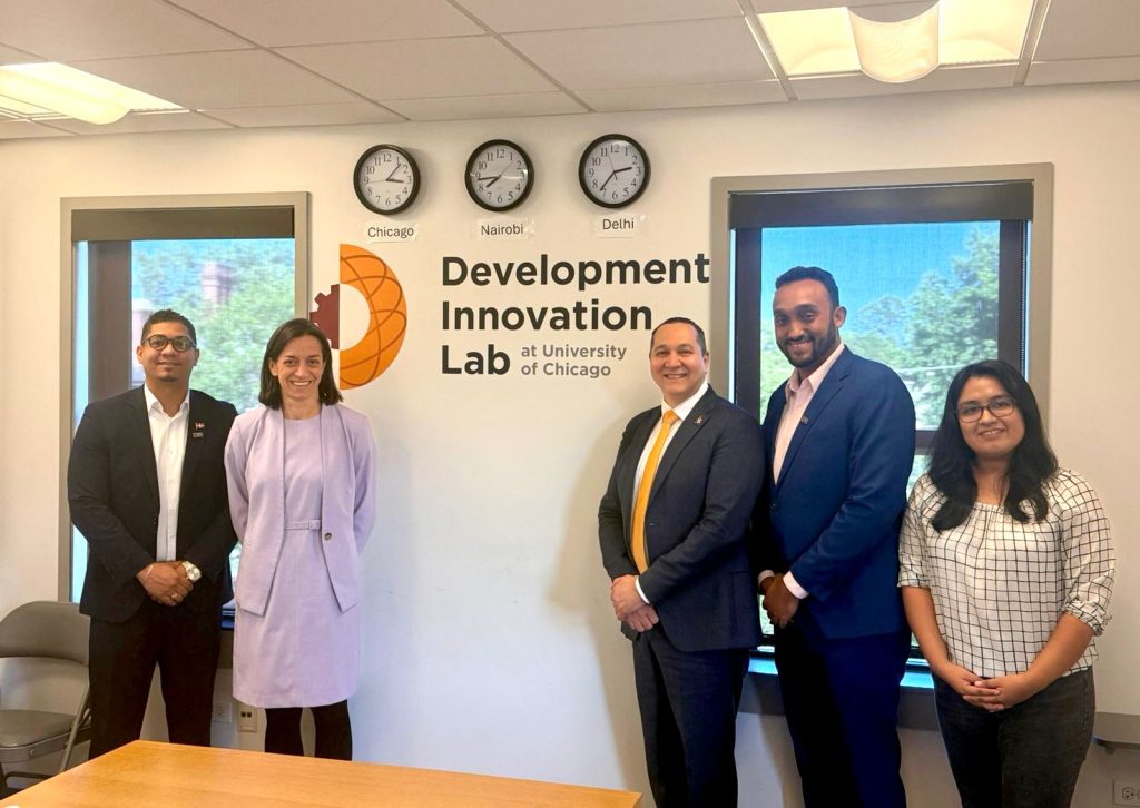 IDEICE busca crear laboratorio de políticas públicas en RD con apoyo de Chicago