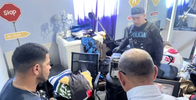 Policía desmantela banda de robo de motocicletas en Santiago; cuatro detenidos y vehículos recuperados