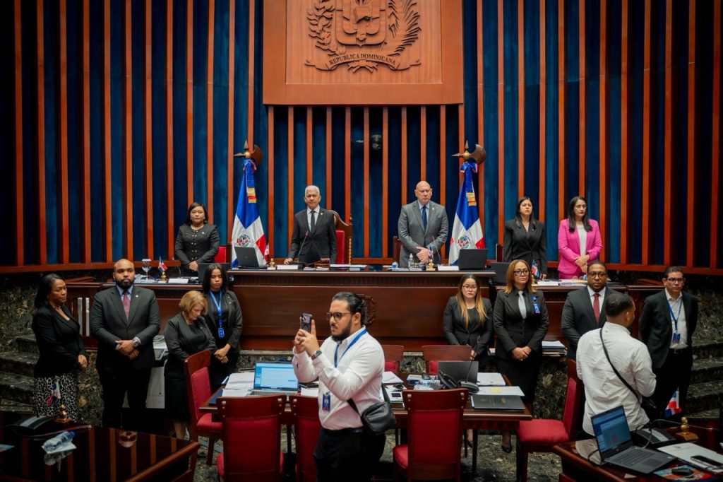 Senado aprueba US$600 millones para agua potable en Bávaro y acción climática