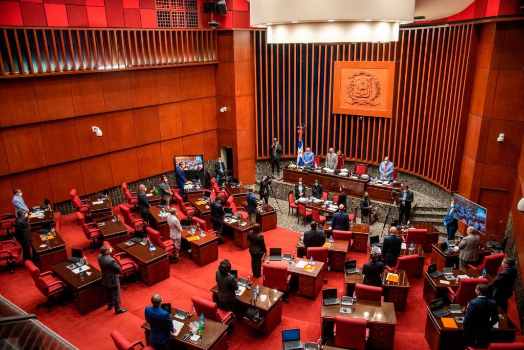 Sacan de la agenda del día el proyecto del Código Laboral