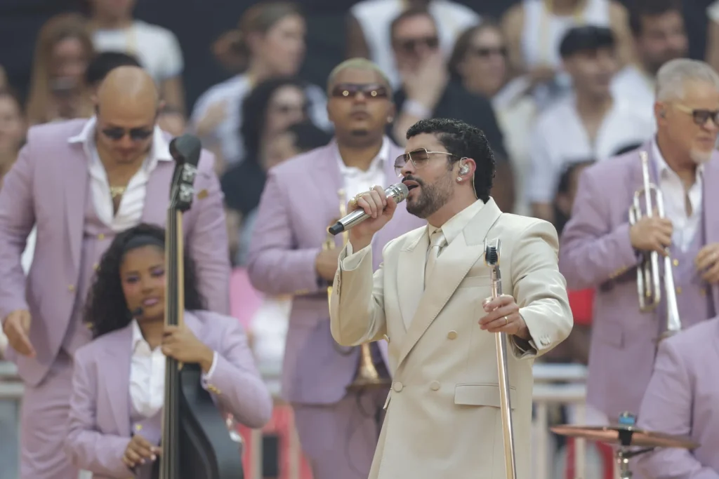 Latinoamericanos en el concierto de Bad Bunny en Madrid: los reyes de la fiesta