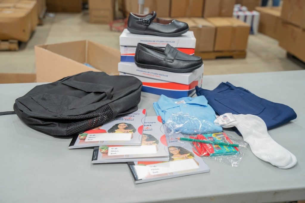 INABIE reporta 15% de avance en distribución de utilería escolar a nivel nacional