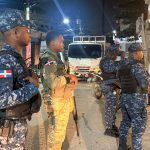 VIDEO: Ocupan vehículos, bocinas y cajones durante operativo preventivo en Los Guaricanos, SDN