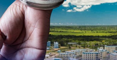 Arrestan a mujer y una menor tras intento de introducir presunta droga al CCR Las Parras; Internos intentaron amotinarse tras suceso