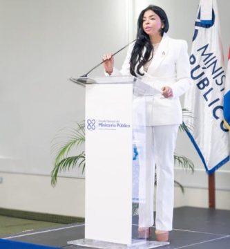 Procuradora Yeni Berenice inaugura centro de acceso a la justicia en Cienfuegos y remozamiento de la Fiscalía de Santiago