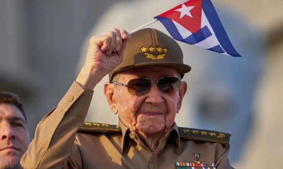 VIDEO: Raúl Castro reaparece en acto oficial en Cuba tras acusación penal presentada en EE.UU.