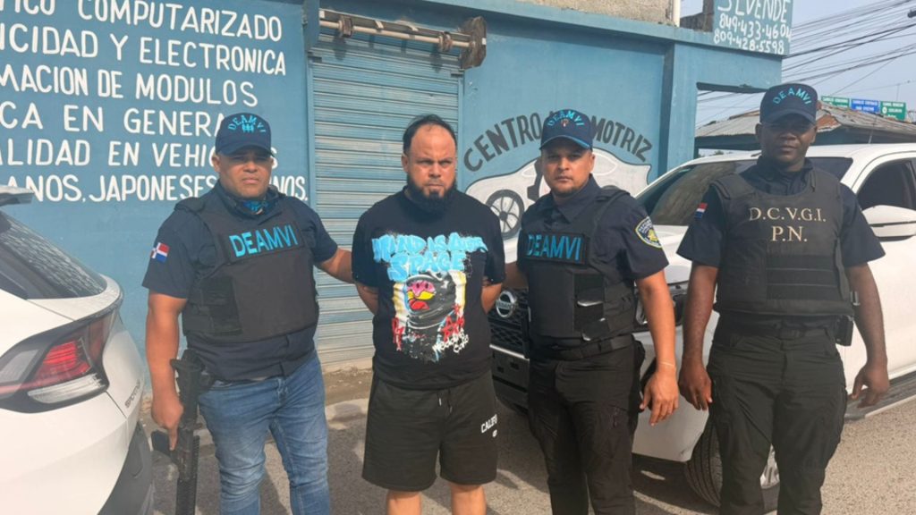 Policía Nacional apresa hombre acusado de violencia contra expareja en Verón, Punta Cana