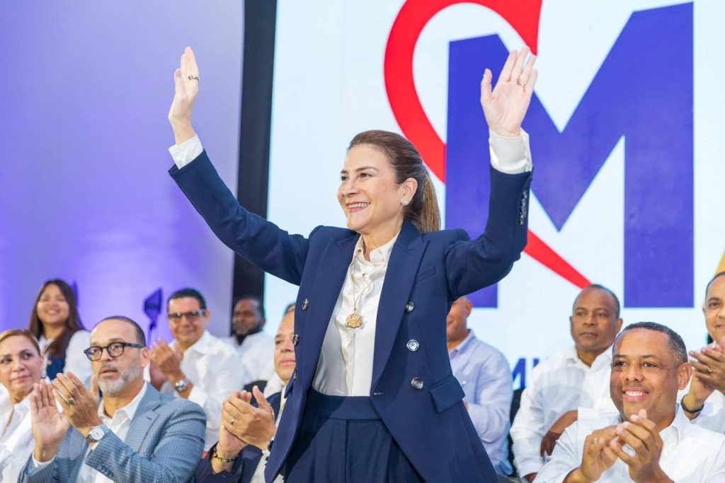 Carolina recibe apoyo masivo de profesionales de la ingeniería