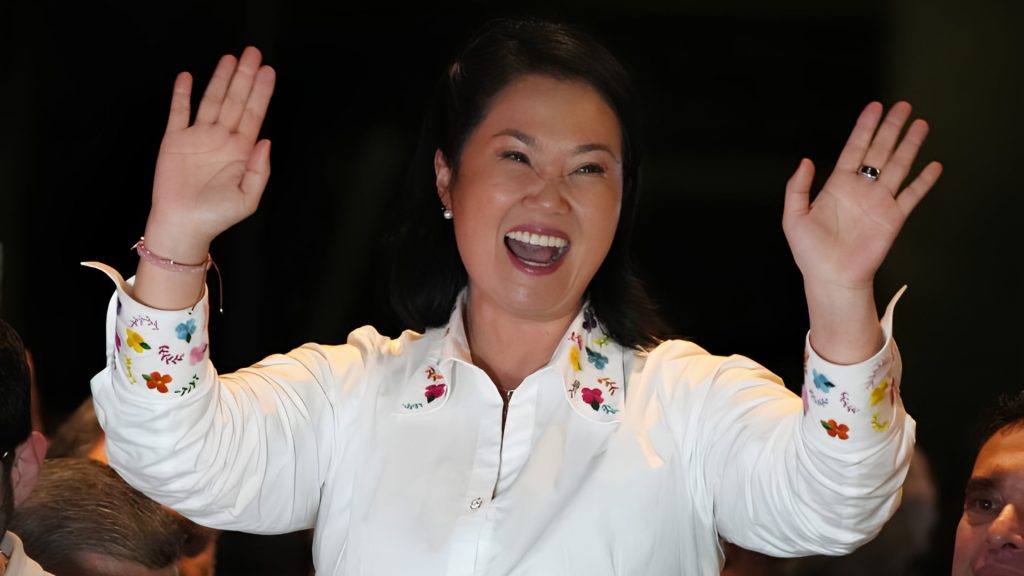 Keiko Fujimori lidera con 50,16% ante Sánchez la segunda vuelta en Perú