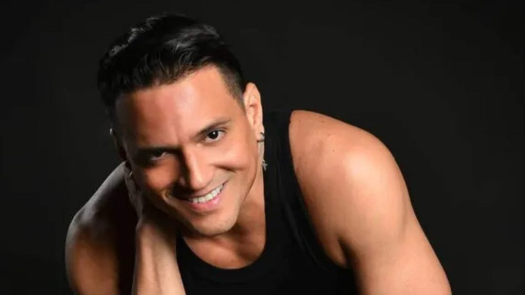 Coreógrafo fallecido en accidente viajaba con una mujer que también perdió la vida