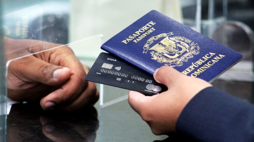 Pasaportes suspende temporalmente cobro por deterioro o pérdida de libretas