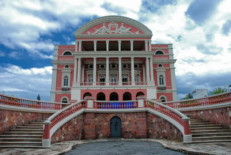 Unesco decidirá en julio si los Teatros de la Amazonía (Brasil) son patrimonio mundial