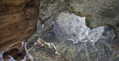Solicitan a Medio Ambiente verificar si minera DOCALSA sepultó una de las cuevas de POMIER