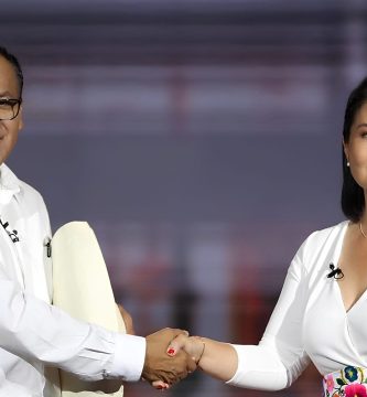 Fujimori recupera ventaja mínima sobre Sánchez en ajustado conteo electoral en Perú