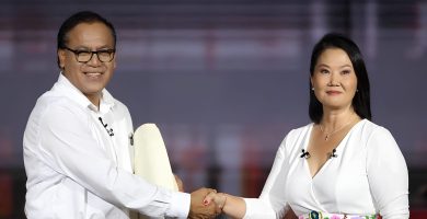 Fujimori recupera ventaja mínima sobre Sánchez en ajustado conteo electoral en Perú