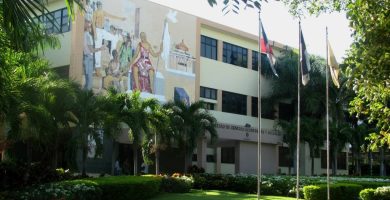 Candidatas a decanato facultad economía UASD presentan propuestas
