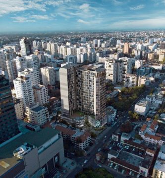 Investigan muerte de padre e hijo en apartamento de Airbnb en Piantini