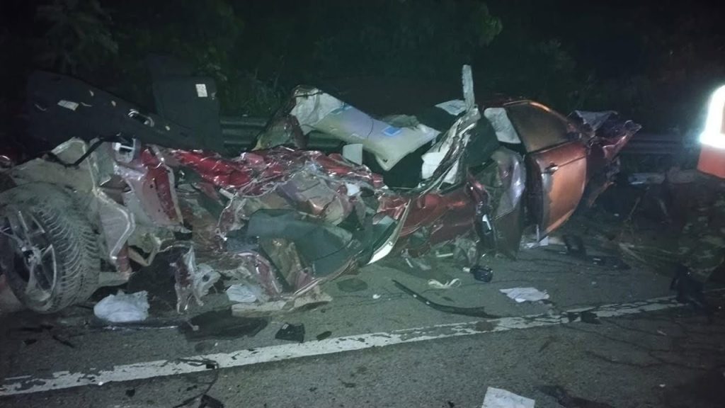 Mueres tres personas en accidente de tránsito en Quita Sueño de Haina