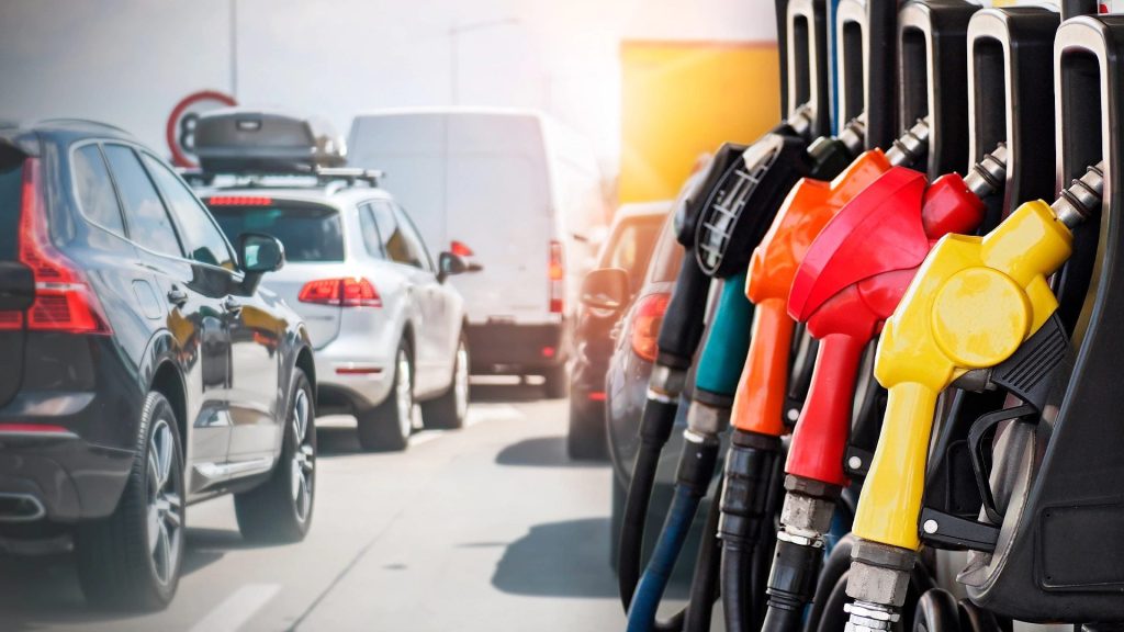 Gobierno anuncia nuevo aumento en los combustibles a partir de este viernes