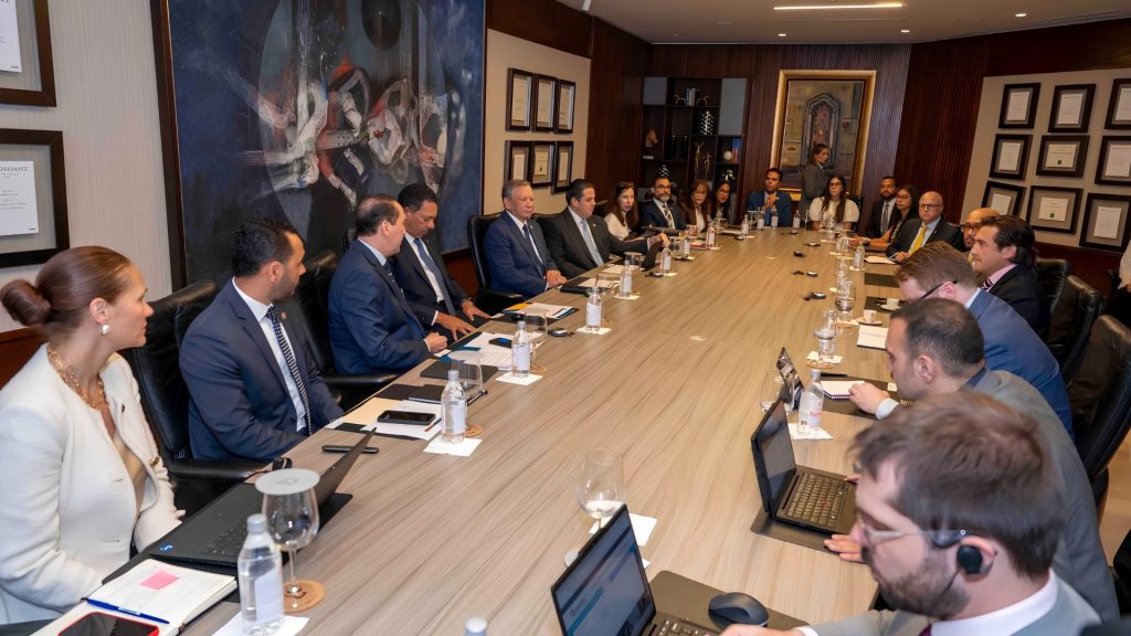 Misión del FMI y Banreservas analizan perspectivas económicas y financieras y sus desafíos