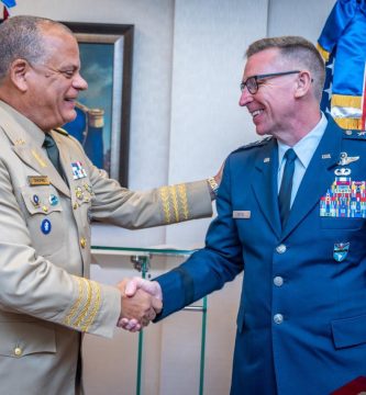 Comando Sur y Defensa dominicana fortalecen cooperación militar y seguridad regional
