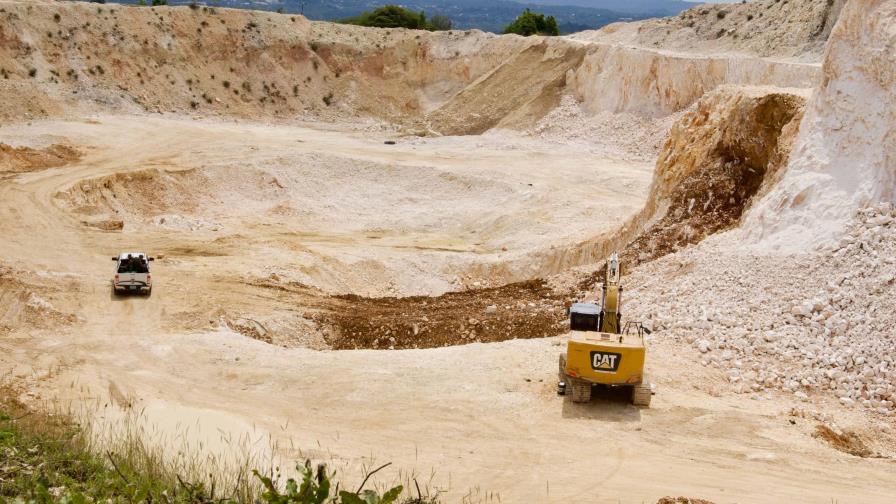 Residentes en el Pomier se quejan ante la situación actual del cierre de la minería