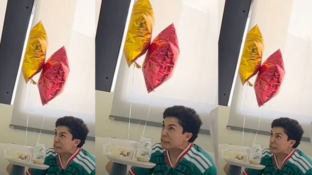 ¿Harías lo mismo? Padre celebra un gol de México sin despertar a su hijo