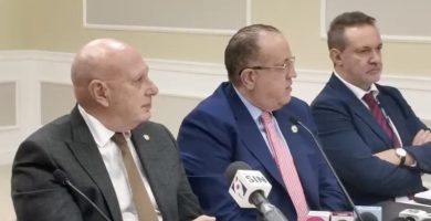Proyecto de medidas económicas genera denuncia por falta de debate en comisión