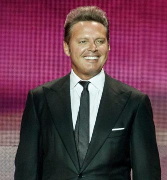 El “Sol de México”, Luis Miguel, sigue ingresado en clínica de Nueva York