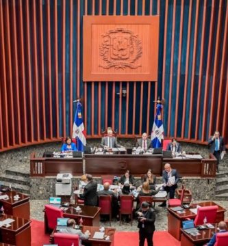 Senado aprueba de urgencia plan anticrisis que busca recaudar RD$60,000 millones