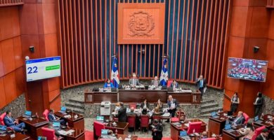 Senado aprueba de urgencia plan anticrisis que busca recaudar RD$60,000 millones