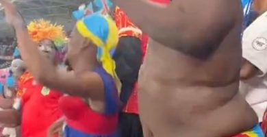 Fanático del Congo se roba el show con peculiar baile en el Mundial de Fútbol de 2026