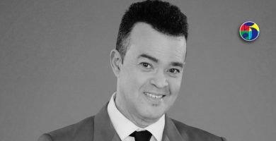 Fallece el cantante Alex Bueno tras complicaciones de salud