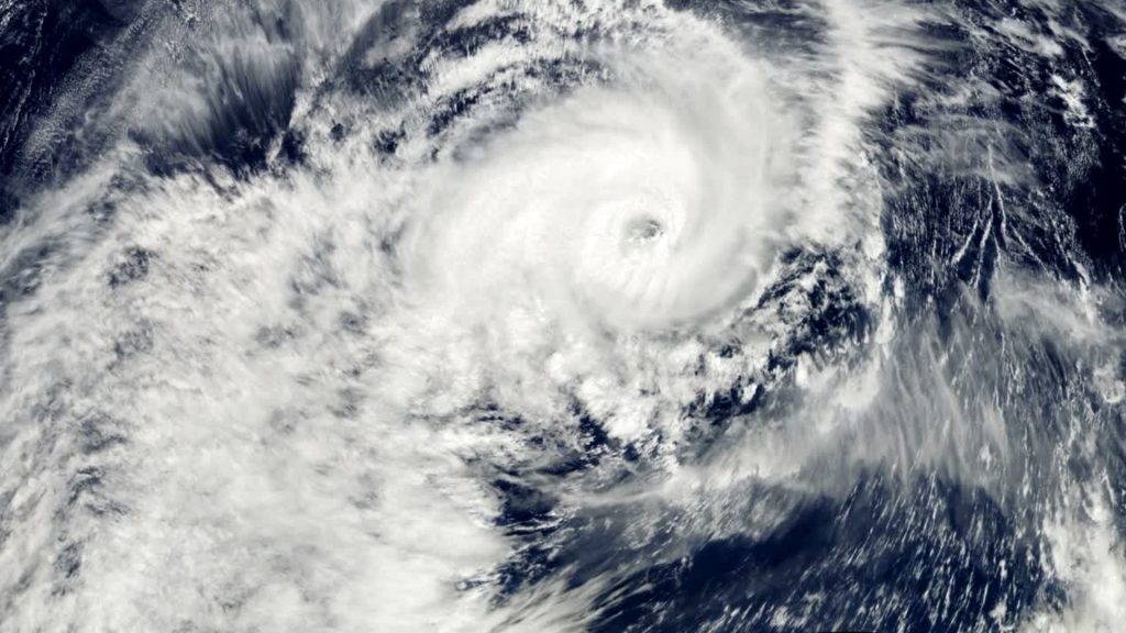 Tormenta tropical Arthur se debilita; confirman no representa peligro para RD