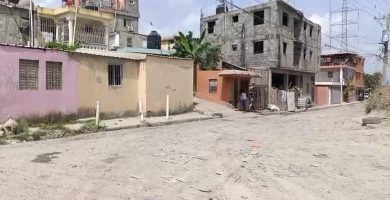 Camioneros y residentes del sector El Transfer reclaman arreglo de calles