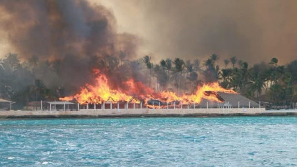Muere turista italiana tras incendio en hotel de Bayahíbe