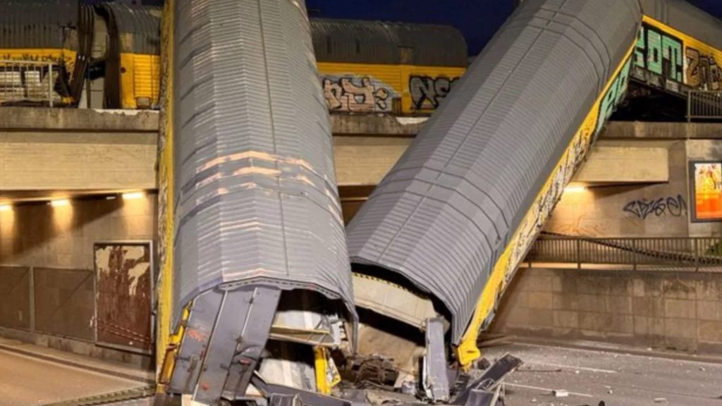 Muere una persona tras choque y descarrilamiento de trenes de mercancías en Alemania
