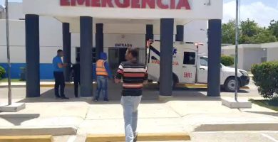 Turista resulta gravemente herida en accidente marítimo en Bahía de las Águilas