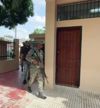 Aplazan audiencia de padre acusado de abusara su hija en Cotuí