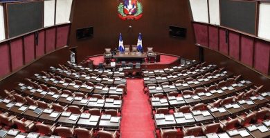 VIDEO: En el Congreso aplauden llamado Abinader a la unidad del PRM para permanencia en el poder