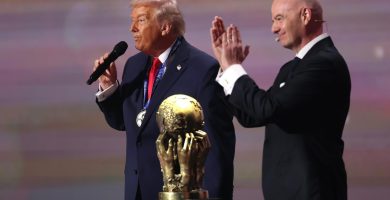 Trump asistirá a la final del Mundial de fútbol y entregará trofeo junto a Infantino