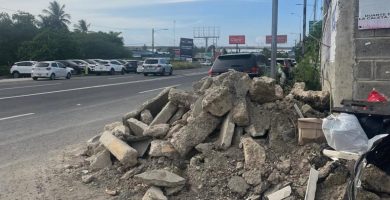 Bloqueo en vía retrasa bomberos en camino a una emergencia