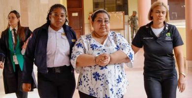 Imputada en caso Onco14 admite hechos y se compromete a colaborar con el MP
